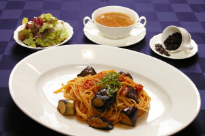 茄子とトマト